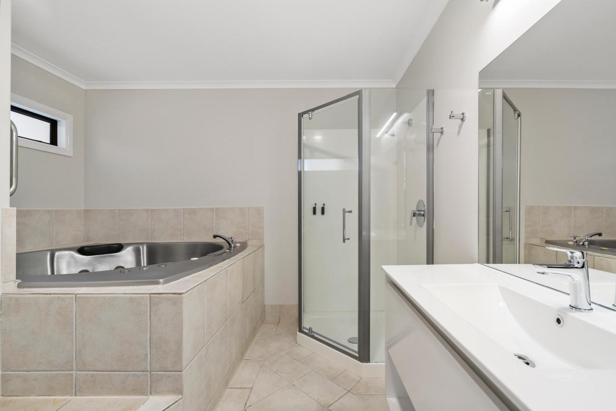 Stay 280 & Stay 284 Rotorua - Refurbished Modern Accommodation Ruang foto