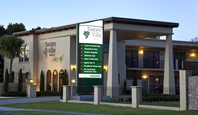 Stay 280 & Stay 284 Rotorua - Refurbished Modern Accommodation Bagian luar foto